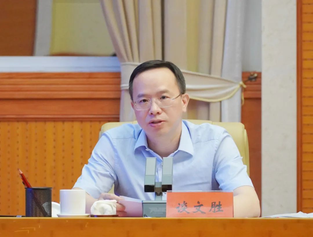 1689649013769719.jpg 640.jpg