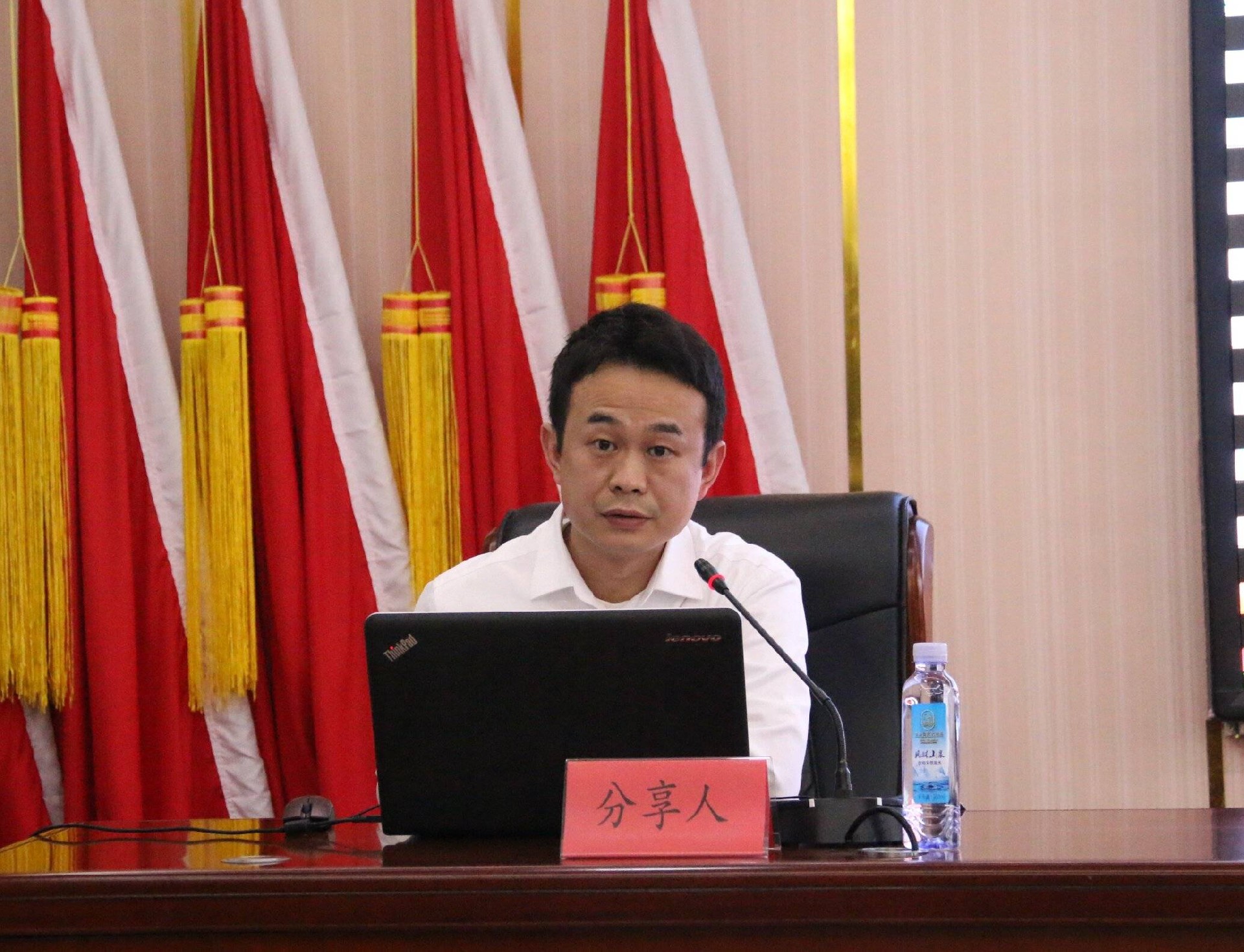 墨香四溢“書香中南”綻放思想之花—中南建設集團“書香中南”讀書分享會精彩回顧（第一期③）