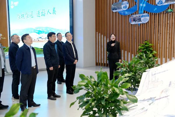 談文勝帶隊(duì)赴連云港調(diào)研核電地質(zhì)與深部鉆探工作